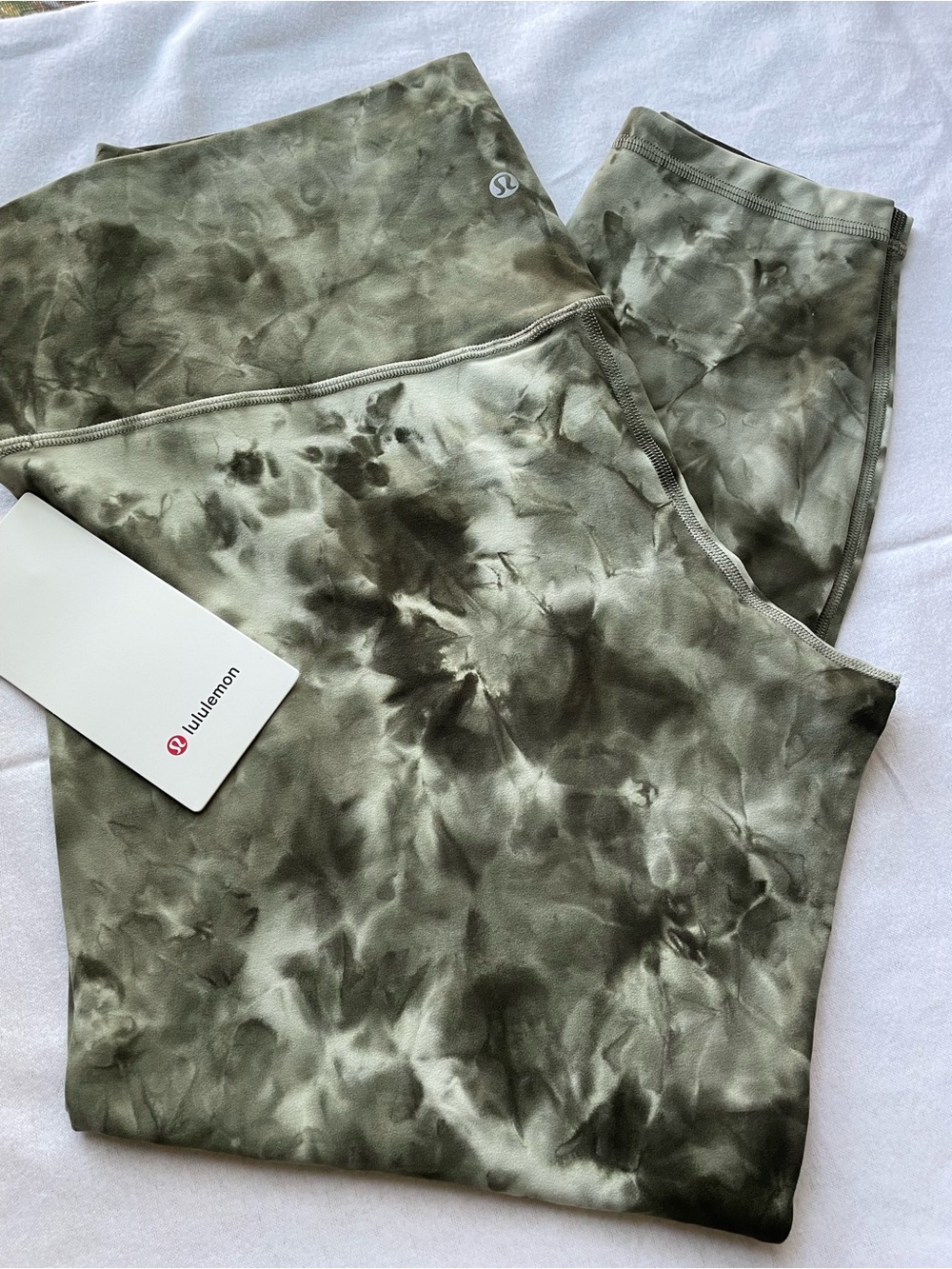lululemon olive green tie-dye Align HR Pant 25"
